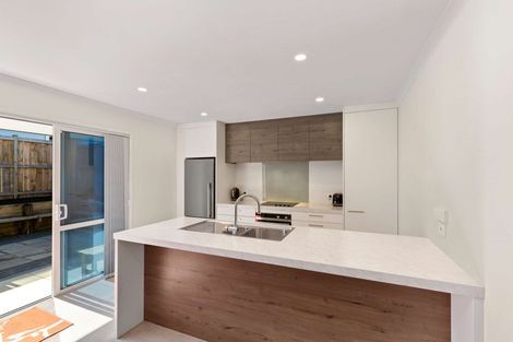 Photo of property in 7b Collingwood Road, Waiuku, 2123