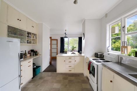 Photo of property in 63 Holborn Drive, Stokes Valley, Lower Hutt, 5019