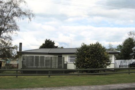Photo of property in 31 Kahu Street, Utuhina, Rotorua, 3015