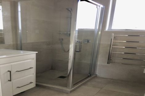 Photo of property in 4 Utting Street, Birkdale, Auckland, 0626