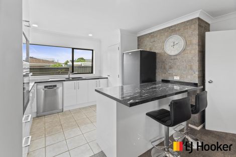 Photo of property in 13c Nelson Street, Papakura, 2110