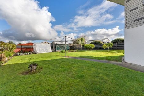 Photo of property in 16 Burn Street, Levin, 5510