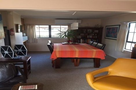 Photo of property in 42 Satara Crescent, Khandallah, Wellington, 6035