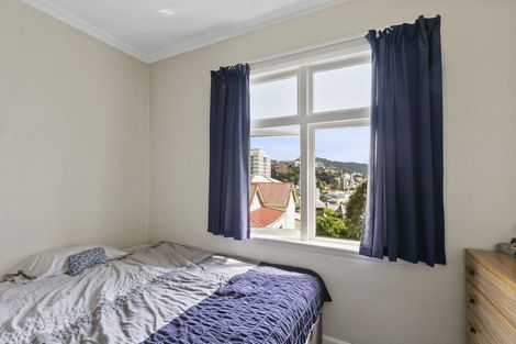 Photo of property in 71 Nairn Street, Mount Cook, Wellington, 6011