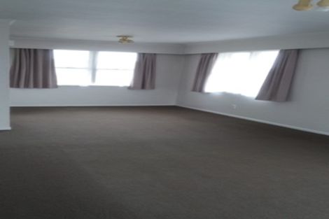 Photo of property in 2/5 Amandale Avenue, Mount Albert, Auckland, 1025