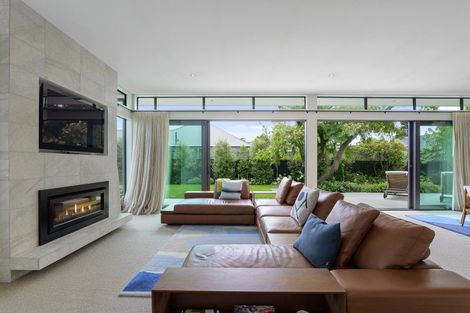 Photo of property in 93 Mays Road, St Albans, Christchurch, 8052