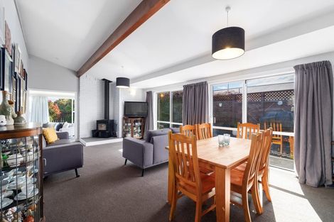 Photo of property in 146 Grimseys Road, Redwood, Christchurch, 8051