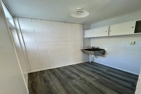 Photo of property in 267 Massey Road, Mangere East, Auckland, 2024