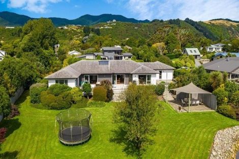 Photo of property in 5 Moss Lane, Raumati Beach, Paraparaumu, 5032