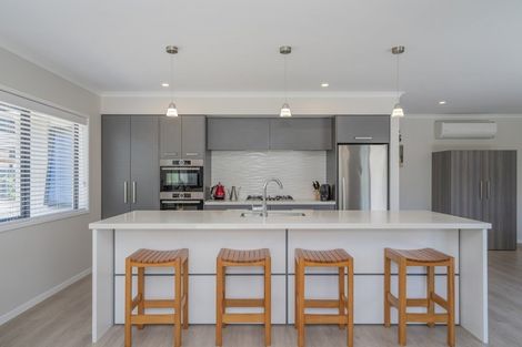 Photo of property in 22 Kupe Drive, Whitianga, 3510