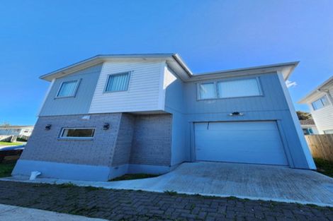 Photo of property in 74a Thompson Terrace, Manurewa, Auckland, 2102
