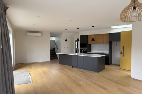 Photo of property in 54a Santiago Crescent, Unsworth Heights, Auckland, 0632