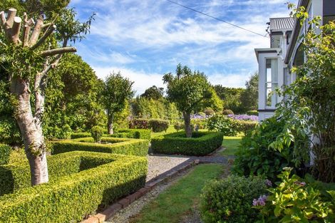 Photo of property in 17 Alfredton Road, Eketahuna, 4900