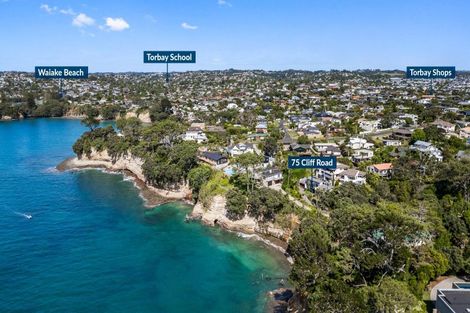 Photo of property in 75 Cliff Road, Torbay, Auckland, 0630