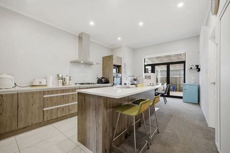 Photo of property in 117 Hobsonville Point Road, Hobsonville, Auckland, 0616