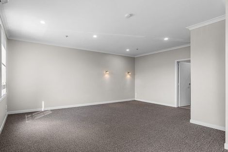 Photo of property in 16/5 Massey Avenue, Pukekohe, 2120