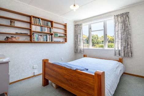 Photo of property in 17 Tararua Drive, Upper Plain, Masterton, 5888