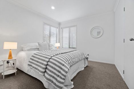 Photo of property in 90a Ridge Road, Howick, Auckland, 2014