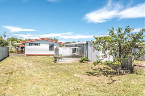 Photo of property in 48 Wikitoria Road, Putiki, Whanganui, 4501