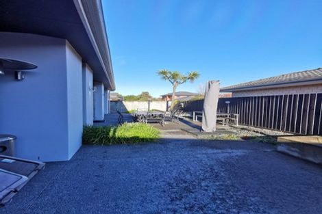 Photo of property in 16 Eaglesome Avenue, Aidanfield, Christchurch, 8025