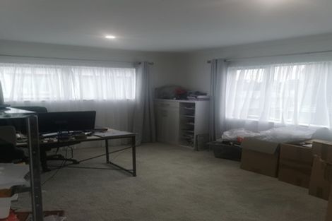 Photo of property in 73d Clevedon Road, Papakura, 2110