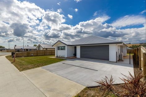 Photo of property in 20 George Fyfe Way, Wakefield, 7025