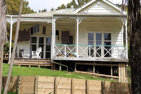 Photo of property in 826 Bickerstaffe Road, Maungaturoto, 0587