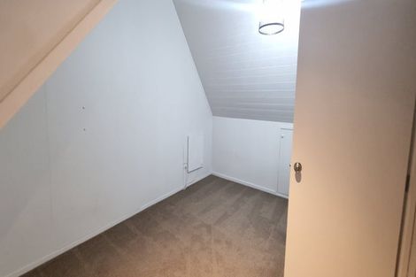 Photo of property in 2/24 Lancaster Road, Beach Haven, Auckland, 0626