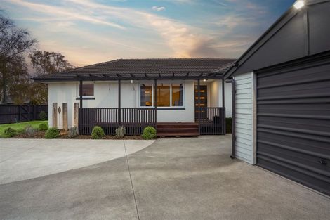 Photo of property in 4 Fitzroy Place, Bishopdale, Christchurch, 8053