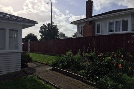 Photo of property in 38 Esmonde Road, Takapuna, Auckland, 0622