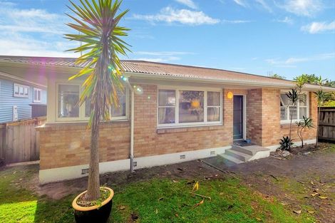 Photo of property in 115a Oceanview Road, Mount Maunganui, 3116