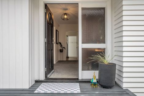 Photo of property in 4 Lovelock Street, Dallington, Christchurch, 8061