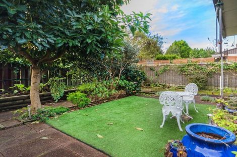 Photo of property in 21a Manse Road, Pahurehure, Papakura, 2113