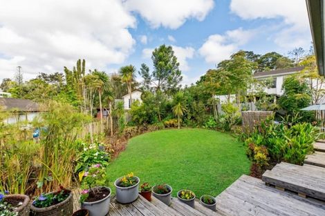 Photo of property in 30 Hydra Place, Glen Eden, Auckland, 0602