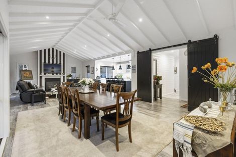 Photo of property in 31 Maria Tini Drive, Papamoa Beach, Papamoa, 3118