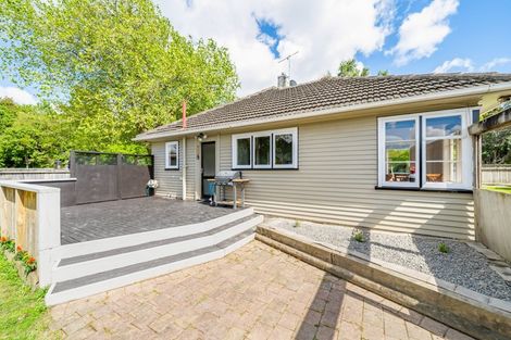 Photo of property in 2 Holdsworth Avenue, Trentham, Upper Hutt, 5018