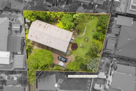 Photo of property in 14 Edgewood Way, Henderson, Auckland, 0612