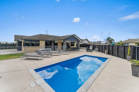 Photo of property in 11 Thoroughbred Place, Papamoa Beach, Papamoa, 3118
