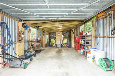 Photo of property in 229 Whitemans Valley Road, Whitemans Valley, Upper Hutt, 5371