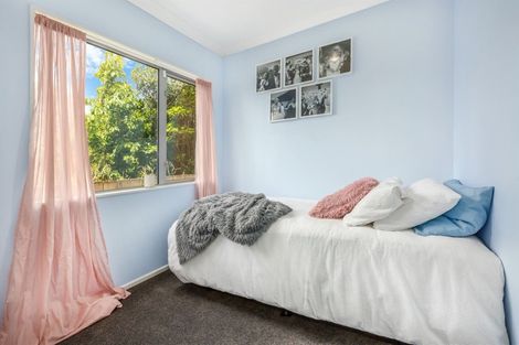 Photo of property in 5d Stephen Street, Johnsonville, Wellington, 6037