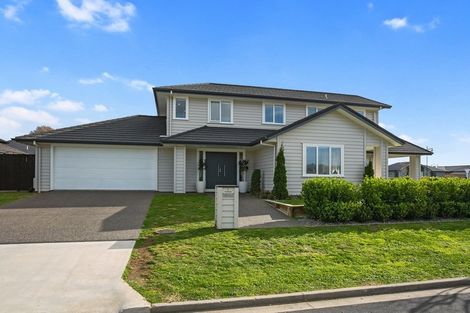 Photo of property in 2 Richards Street, Cambridge, 3434