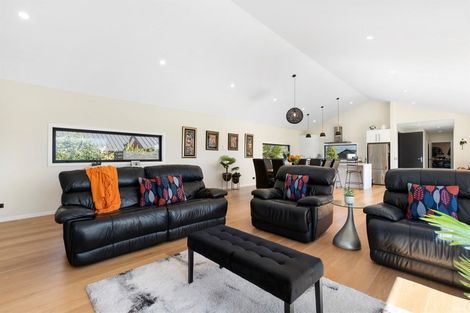 Photo of property in 8 Hovingham Court, Jacks Point, Queenstown, 9371