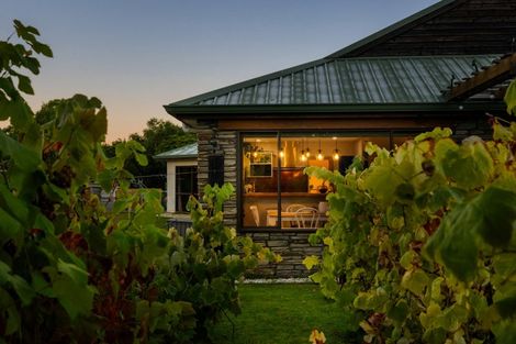 Photo of property in 432 Domain Road, Lake Hawea, Wanaka, 9382