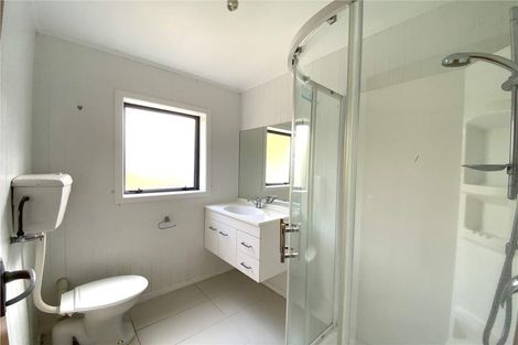 Photo of property in 304 Glengarry Road, Glen Eden, Auckland, 0602