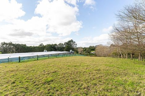 Photo of property in 118 Motu Road, Kumeu, 0891