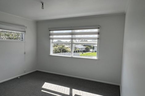 Photo of property in 25 Kaikoura Street, Henderson, Auckland, 0612