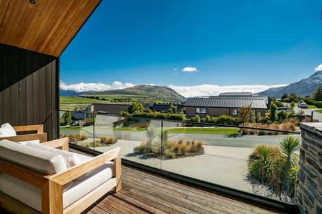 Photo of property in 47a Mcadam Drive, Jacks Point, Queenstown, 9371