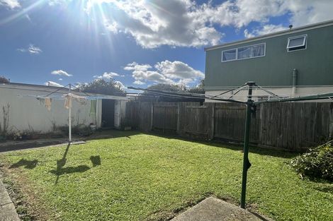 Photo of property in 117 Victoria Avenue, Hokowhitu, Palmerston North, 4410