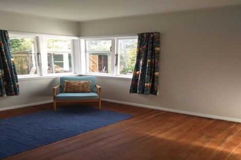 Photo of property in 84 Raumati Road, Raumati Beach, Paraparaumu, 5032