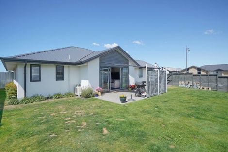 Photo of property in 64 Sutherland Drive, Kaiapoi, 7630